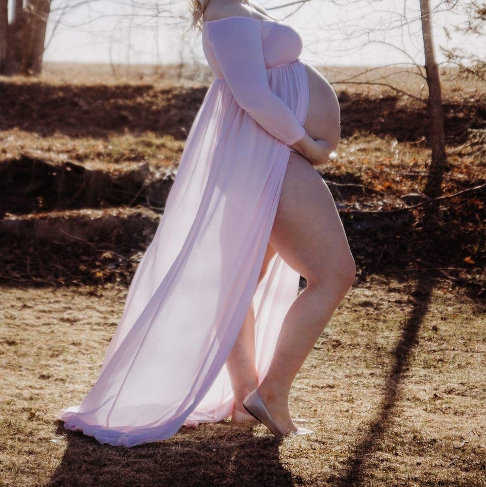 Maternity gown
